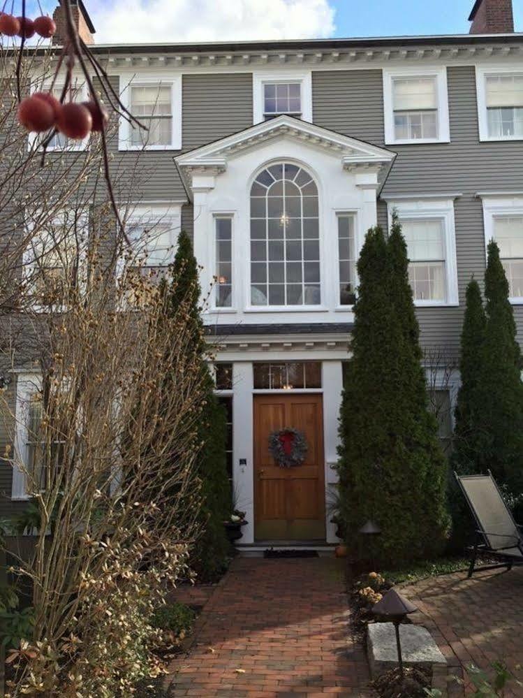 Compass Rose Inn Newburyport Extérieur photo