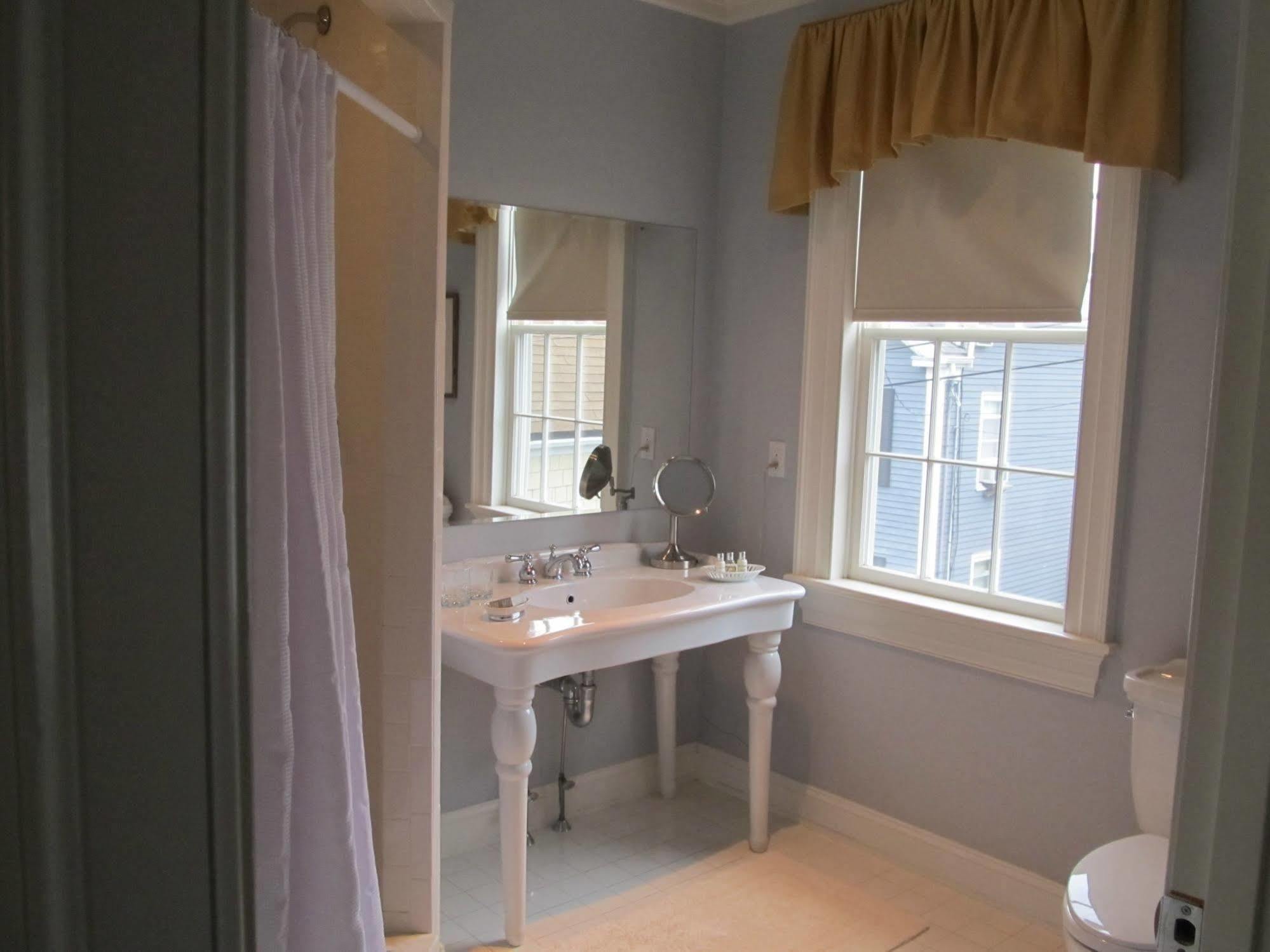 Compass Rose Inn Newburyport Extérieur photo